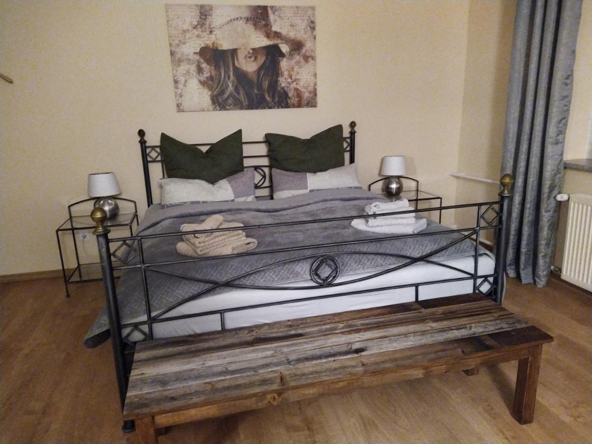 Fewo Talblick Lügde Esterno foto